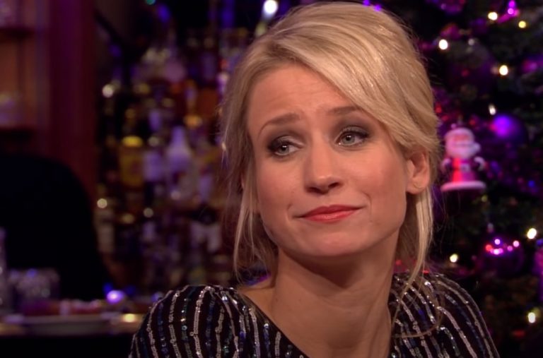 Dionne Stax: haar tv-carrière, haar achtergrond en haar liefdesleven Dionne Stax: haar tv-carrière, haar achtergrond en haar liefdesleven