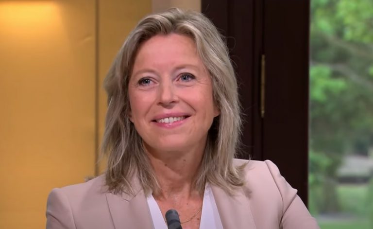 Alles over Kajsa Ollongren: haar achtergrond, haar privéleven en haar politieke loopbaan Alles over Kajsa Ollongren: haar achtergrond, haar privéleven en haar politieke loopbaan
