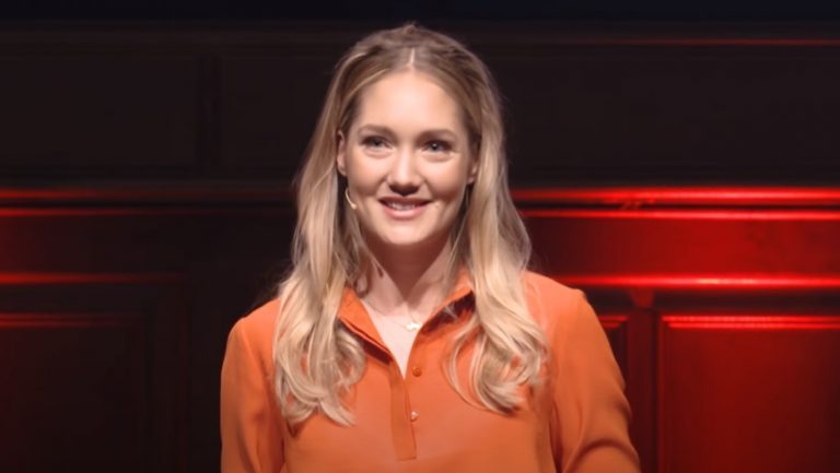Rens Kroes: zus van Doutzen Kroes, haar foodblogs en boeken en haar privéleven Rens Kroes: zus van Doutzen Kroes, haar foodblogs en boeken en haar privéleven