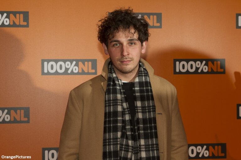 Nielson vecht na overspel om relatie met vrouw Hanna te redden Nielson vecht na overspel om relatie met vrouw Hanna te redden