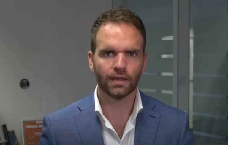 Derk Boswijk: alles over de achtergrond en het privéleven van het CDA-boegbeeld Derk Boswijk: alles over de achtergrond en het privéleven van het CDA-boegbeeld