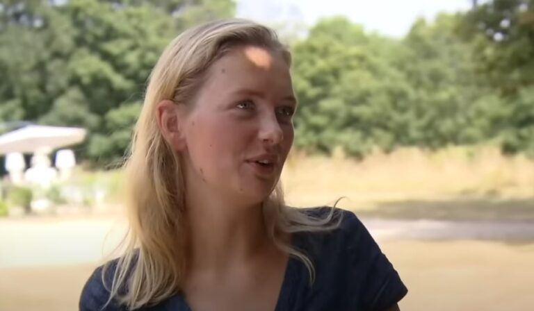 Je bent niet alleen is de boodschap van Maxime Meilands boek ‘Misbruikt, ontspoord en nu…. gelukkig!’ Je bent niet alleen is de boodschap van Maxime Meilands boek ‘Misbruikt, ontspoord en nu…. gelukkig!’