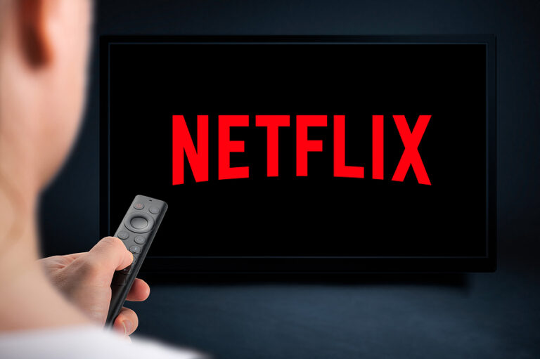 Het tijdperk van bingewatchen lijkt bij Netflix binnenkort voorbij Het tijdperk van bingewatchen lijkt bij Netflix binnenkort voorbij